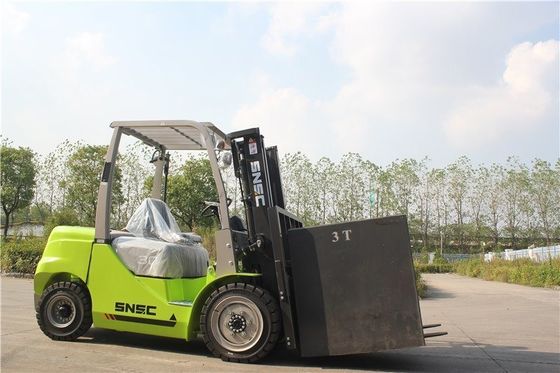SNSC Xe nâng diesel 3 tấn Trung Quốc Xc490 Xe nâng chạy bằng diesel