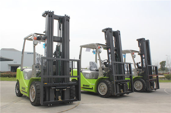 Xc490 Động cơ diesel đối trọng 3000kgs Side Shifter forklift