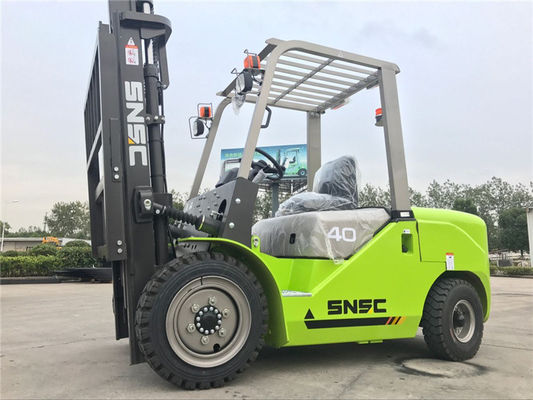 Xe nâng diesel 4 tấn 4000kg Xe nâng động cơ diesel 3m đến 6m Độ cao nâng