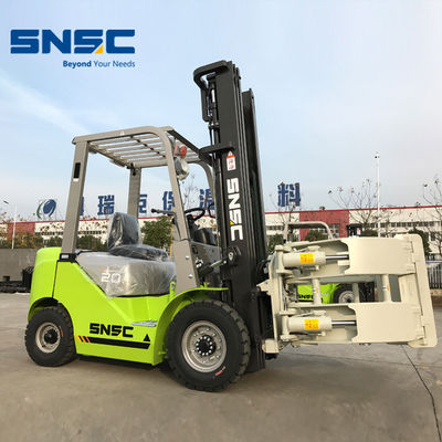2000kgs xe nâng diesel tùy chỉnh 2 giai đoạn / 3 giai đoạn Mast