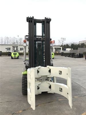 2000kgs xe nâng diesel tùy chỉnh 2 giai đoạn / 3 giai đoạn Mast