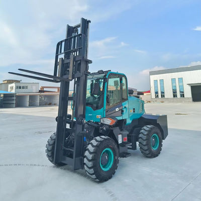 Xe nâng 4x4 3,5 tấn 5 tấn 7 tấn
