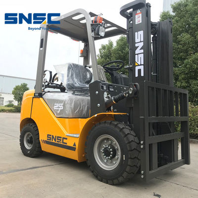 FL25 LPG Gas Forklift Nhật Bản Nissan K25 LPG Truck SNSC