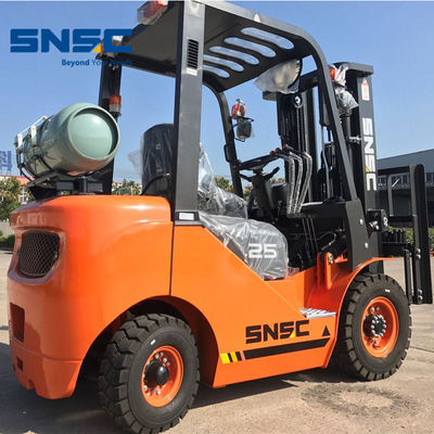 FL25 LPG Gas Forklift Nhật Bản Nissan K25 LPG Truck SNSC