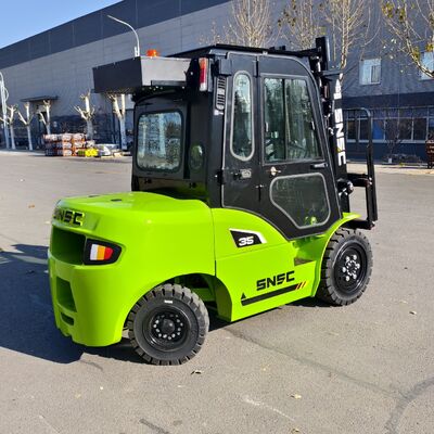 3.5 Ton Diesel Forklift Truck with Reinforced Chassis and USA Curtis Controller for Heavy-Duty Operations